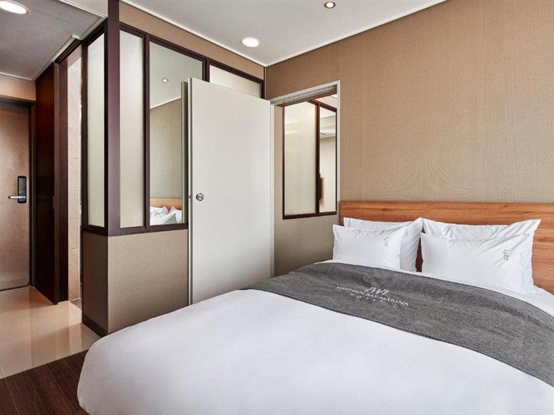 Western Bay Marina Hotel พย็องแท็ก ภายนอก รูปภาพ