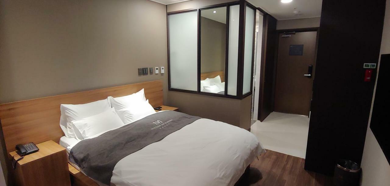 Western Bay Marina Hotel พย็องแท็ก ภายนอก รูปภาพ