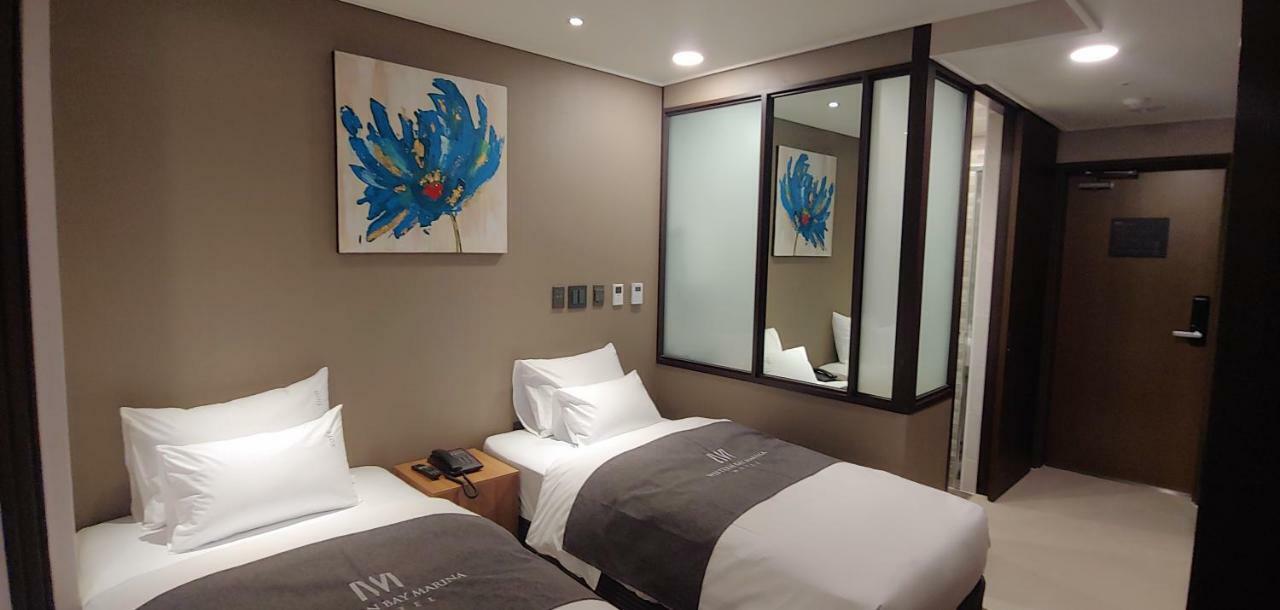 Western Bay Marina Hotel พย็องแท็ก ภายนอก รูปภาพ